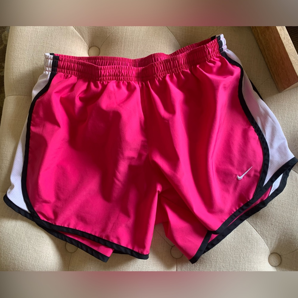Nike Dri-fit girls’ shorts| size XL